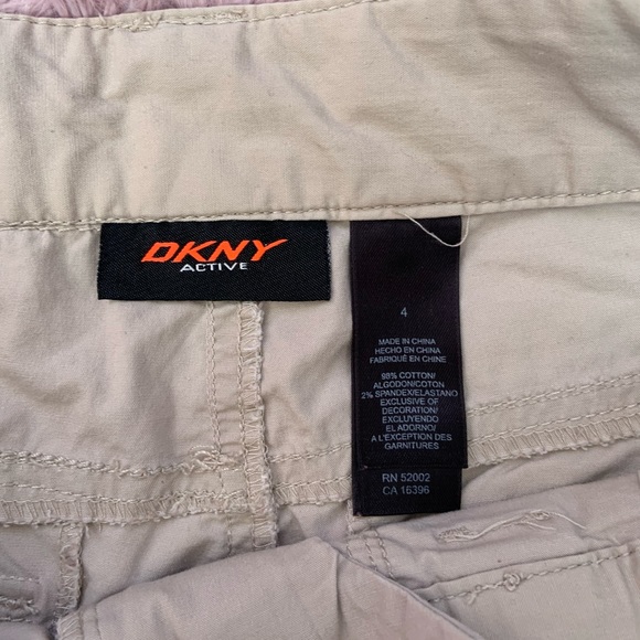 DKNY 3/4 length capris - Picture 2 of 4